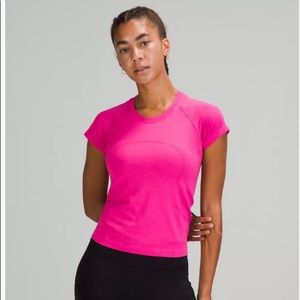 Lulu lemon swiftly tech short sleeve shirt 2.0 race length, sonic pink